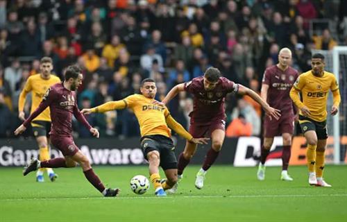 Loups contre Manchester City