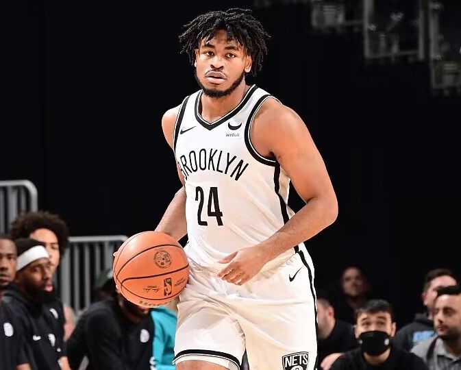 Les deux se réchauffent ! Porter Jr. a marqué 14 points efficaces dans la mi-temps et Thomas a marqué 13 points et 4 passes décisives.