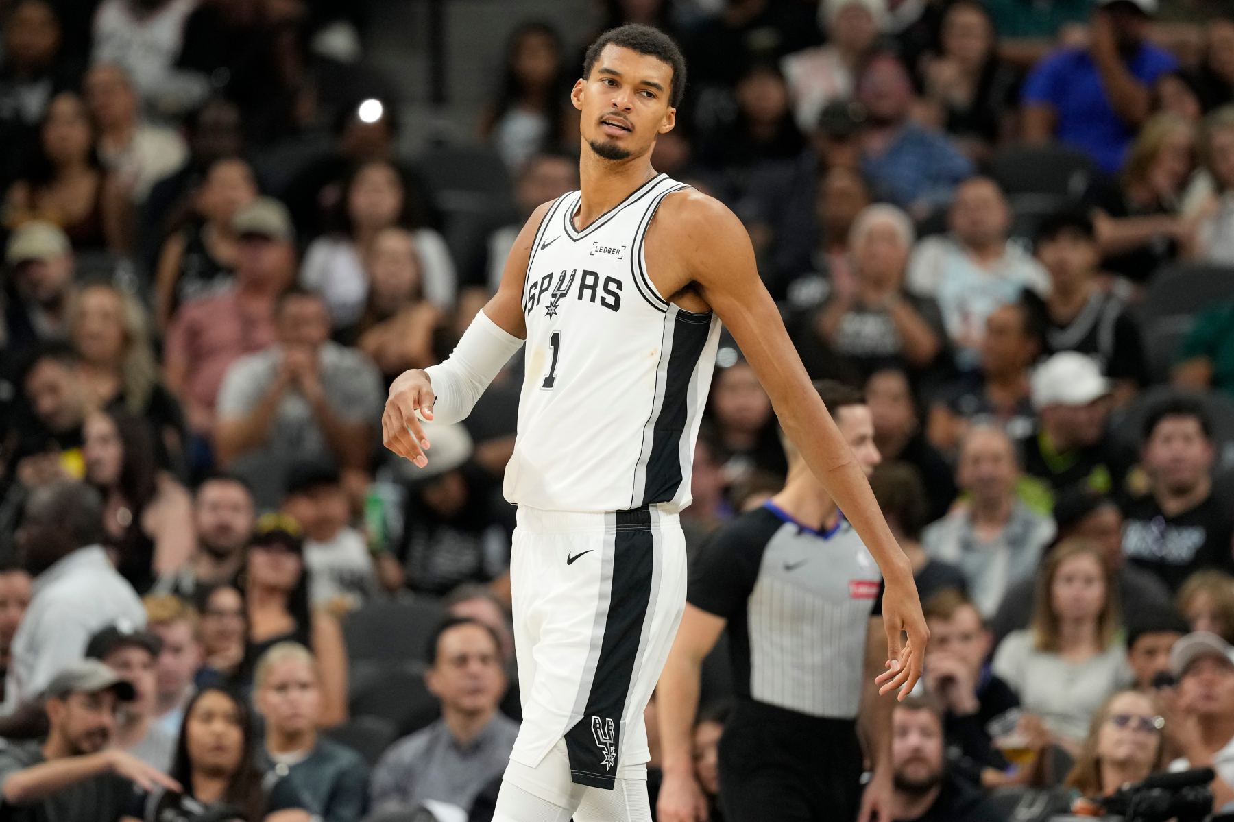 Redick : Les gardes de Wenban ont trop de couverture et peuvent presque apparaître à deux endroits en même temps.