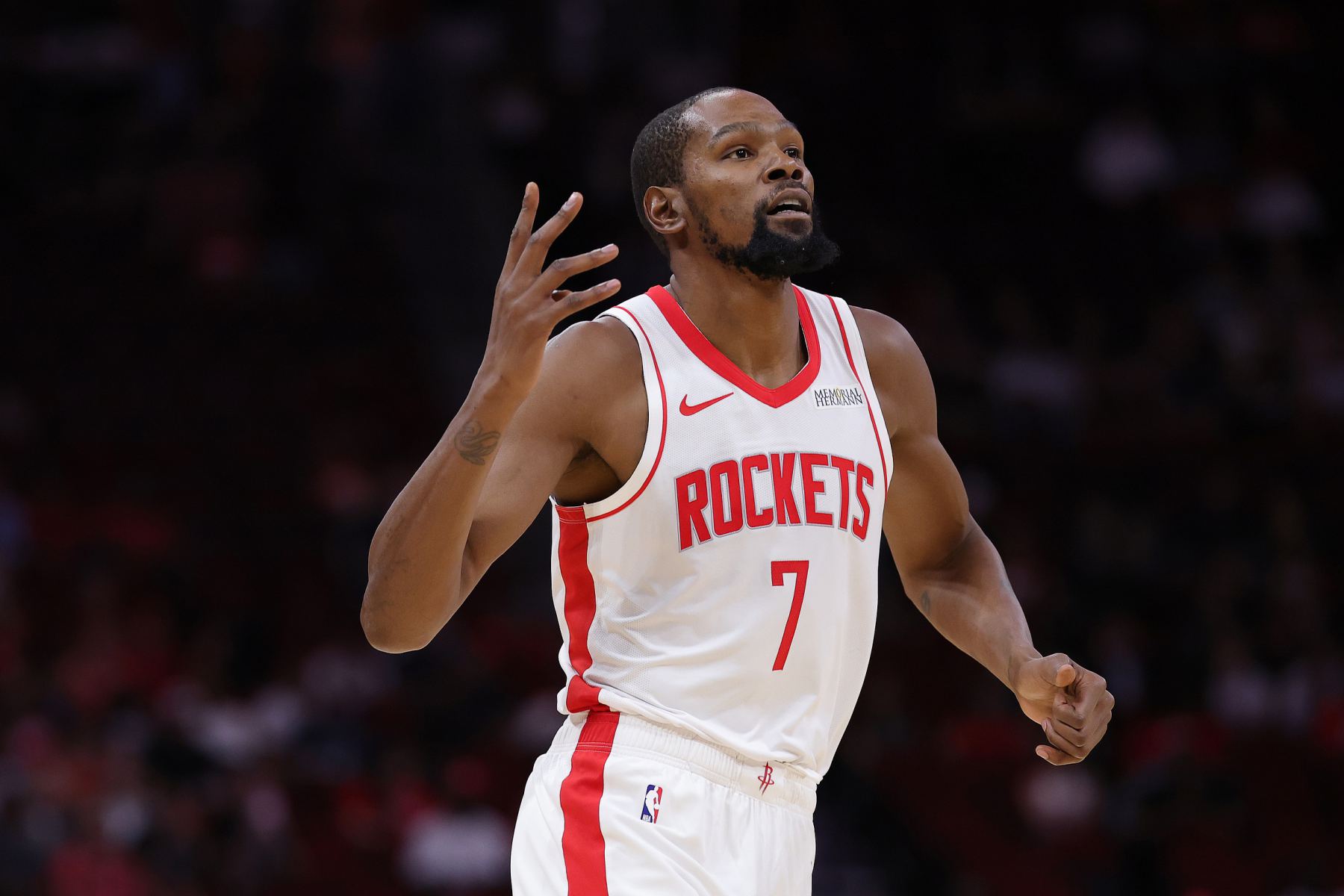 L’état compétitif est chaud ! Durant a marqué 16 points et 2 rebonds sur 6 tirs sur 8 au premier quart.